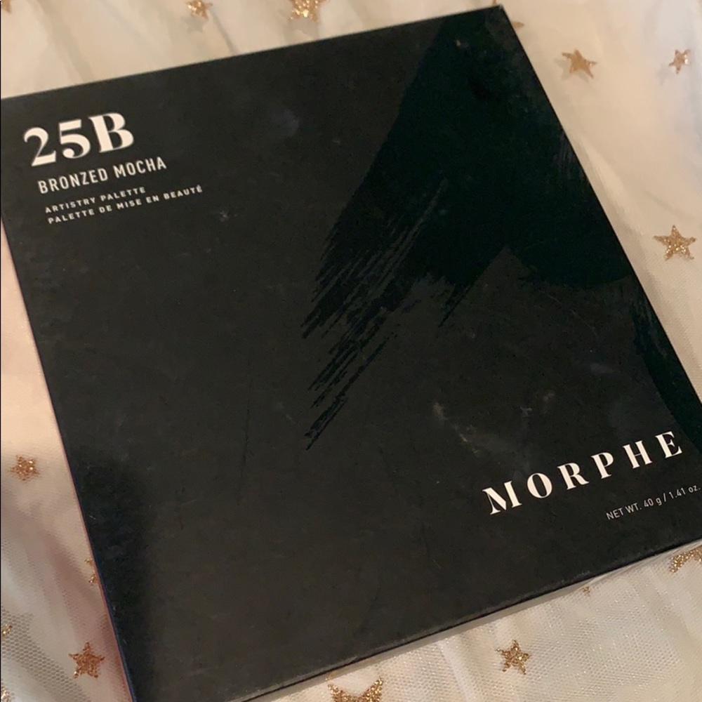 Unopened Morphe Bronzed Mocha Eyeshadow Pallete
